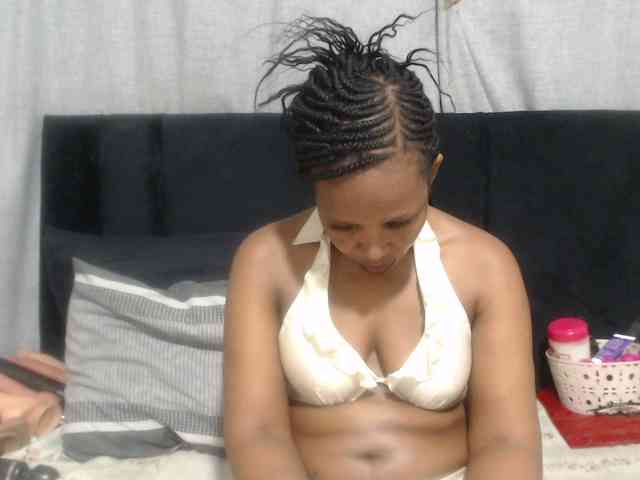 Sheila80 webcam