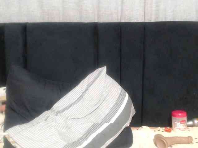 Sheila80 webcam