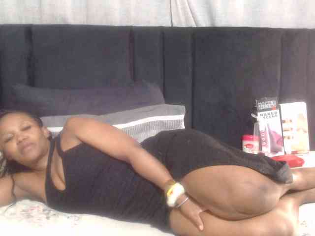 Sheila80 webcam