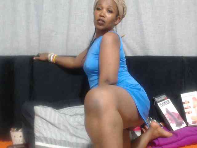 Sheila80 webcam
