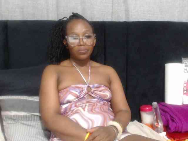 Sheila80 webcam