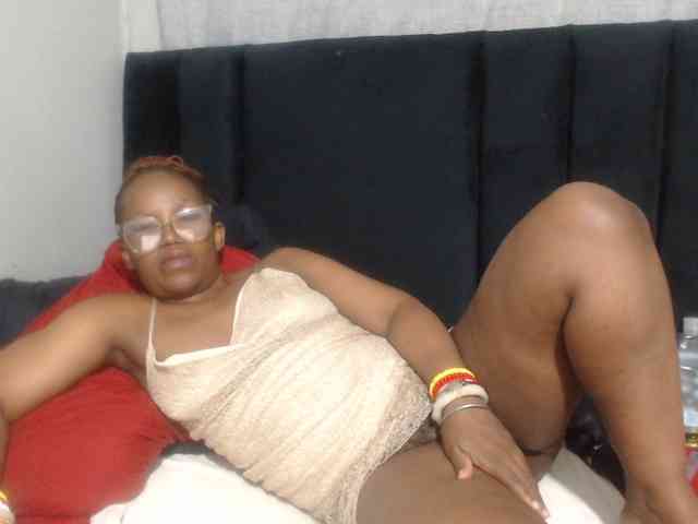Sheila80 webcam