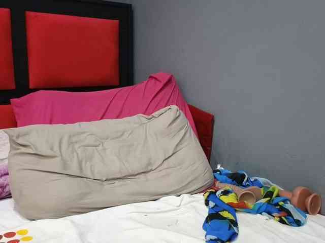 Sheila80 webcam