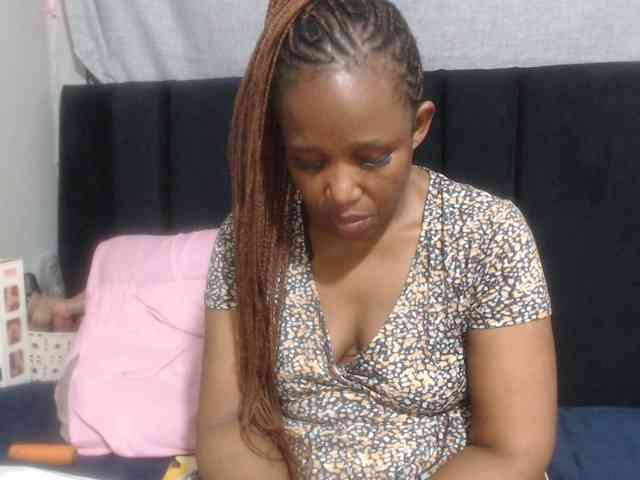Sheila80 webcam