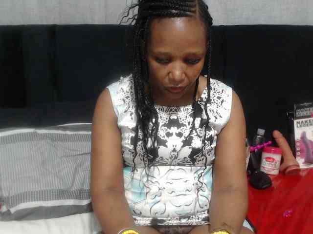 Sheila80 webcam
