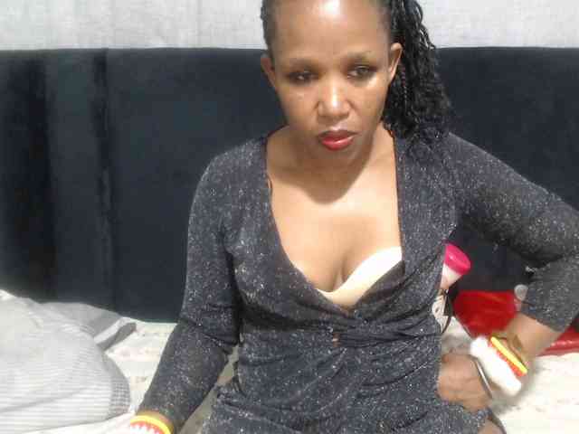 Sheila80 webcam