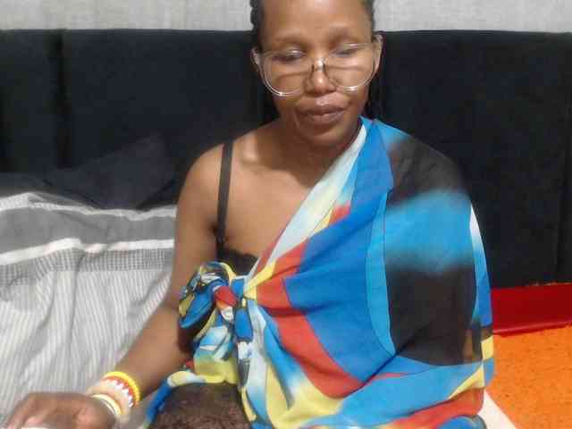 Sheila80 webcam