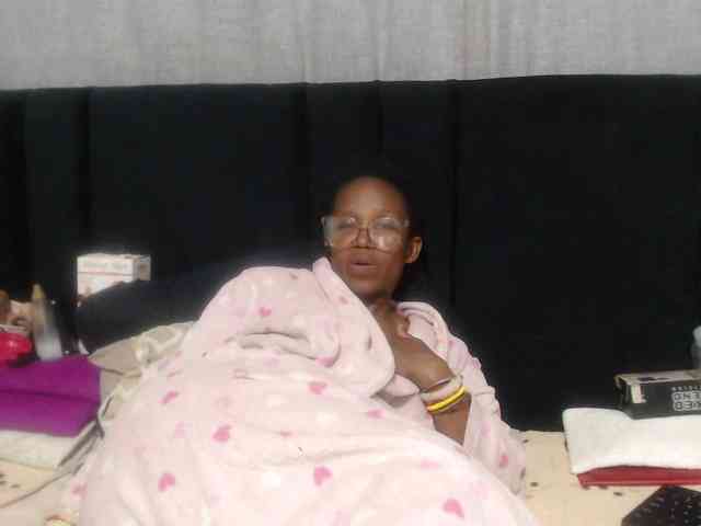 Sheila80 webcam