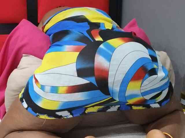Sheila80 webcam