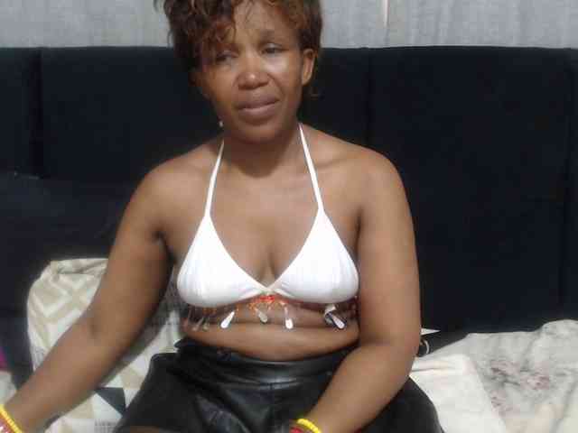Sheila80 webcam
