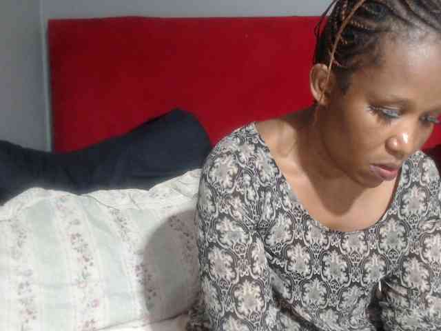 Sheila80 webcam