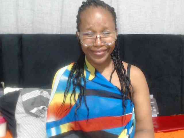 Sheila80 webcam