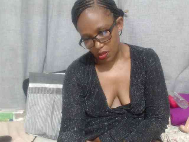 Sheila80 webcam