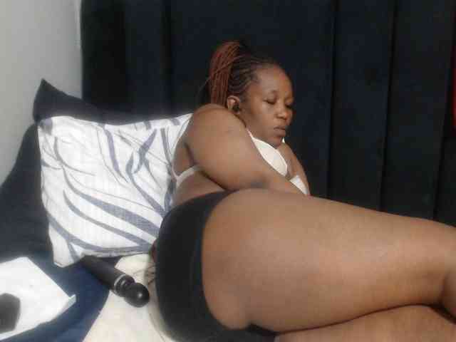 Sheila80 webcam