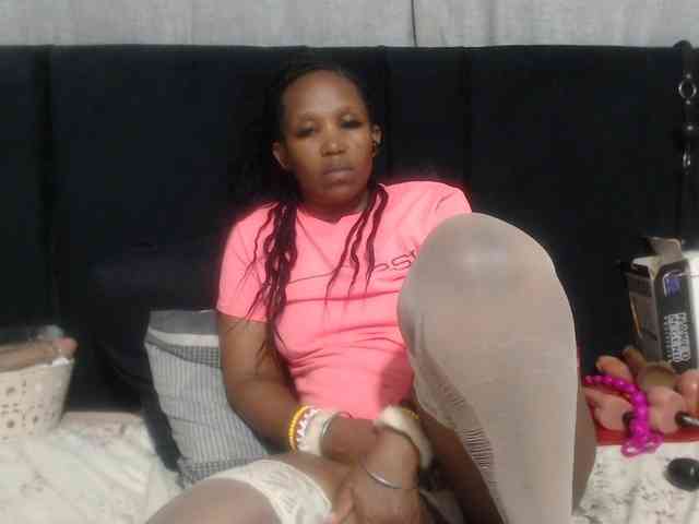 Sheila80 webcam