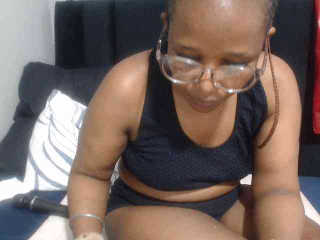 Sheila80 webcam