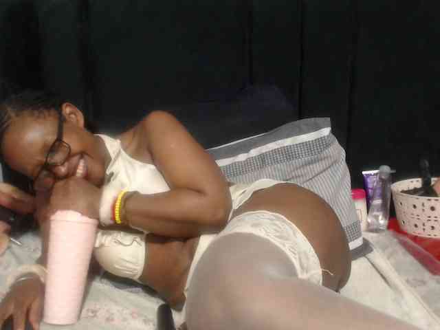 Sheila80 webcam
