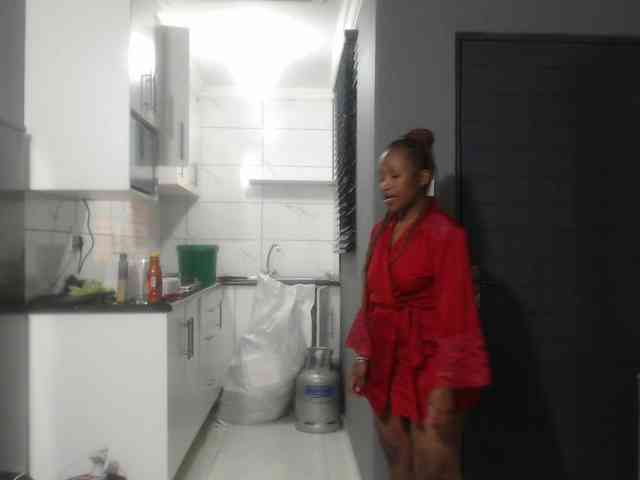 Sheila80 webcam