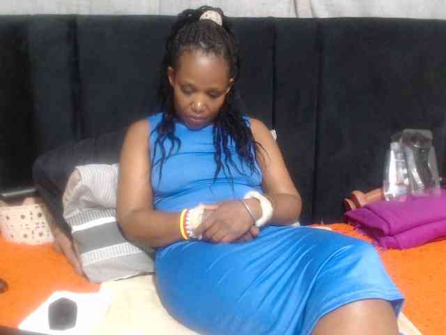 Sheila80 webcam