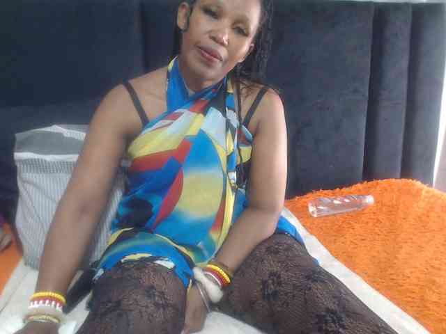 Sheila80 webcam