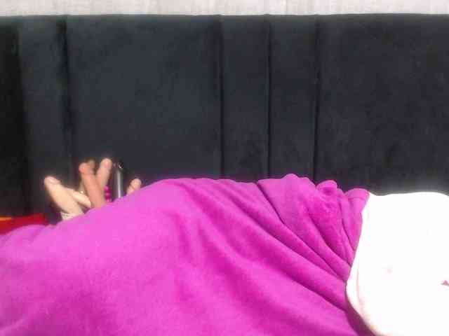 Sheila80 webcam