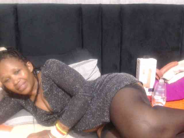Sheila80 webcam