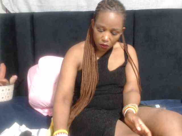 Sheila80 webcam