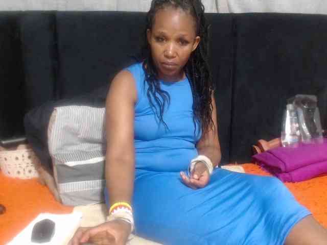 Sheila80 webcam