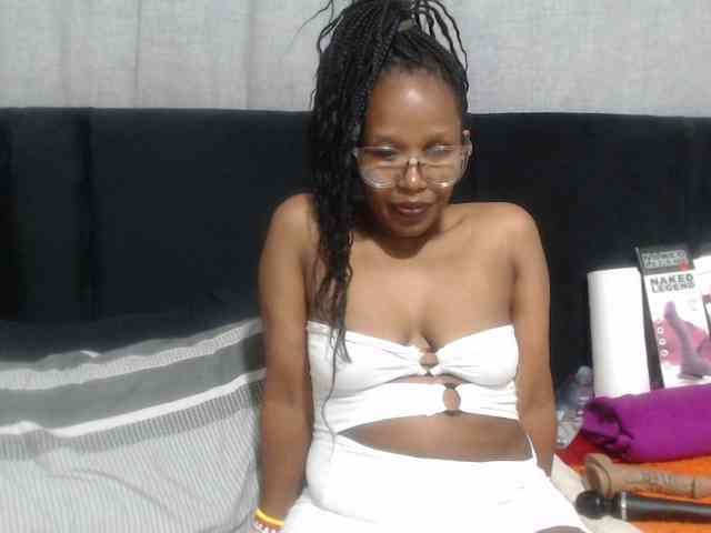 Sheila80 webcam