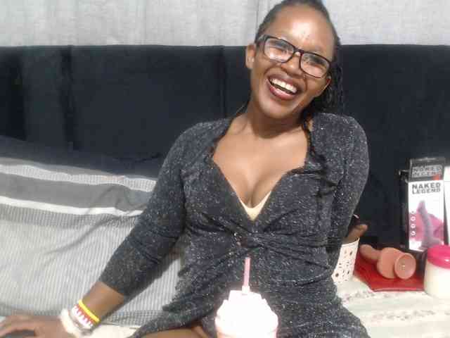 Sheila80 webcam