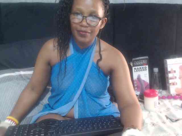 Sheila80 webcam