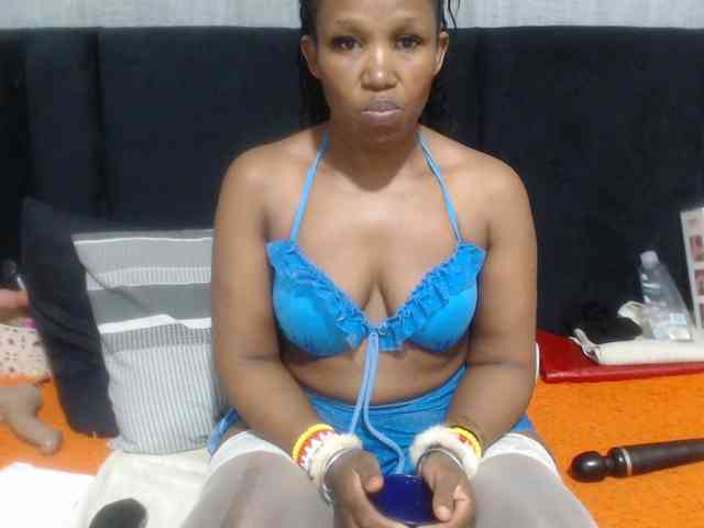 Sheila80 webcam