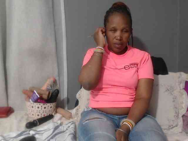 Sheila80 webcam