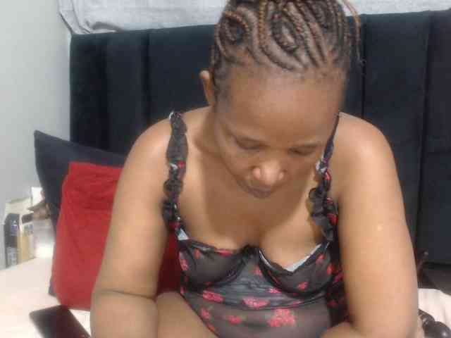 Sheila80 webcam
