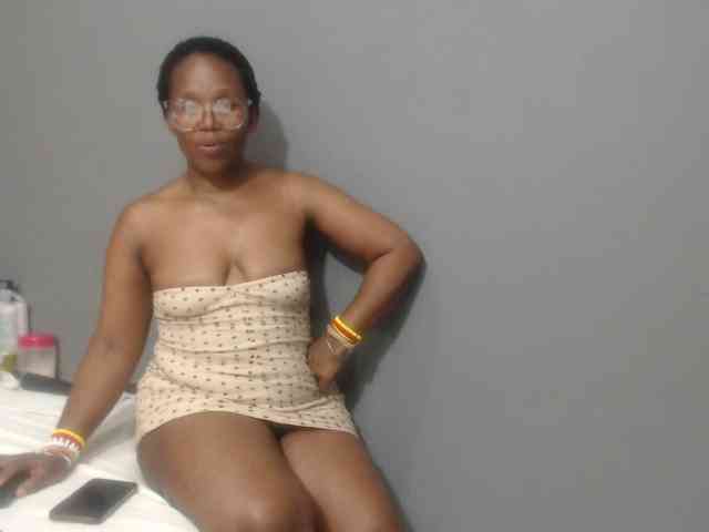 Sheila80 webcam