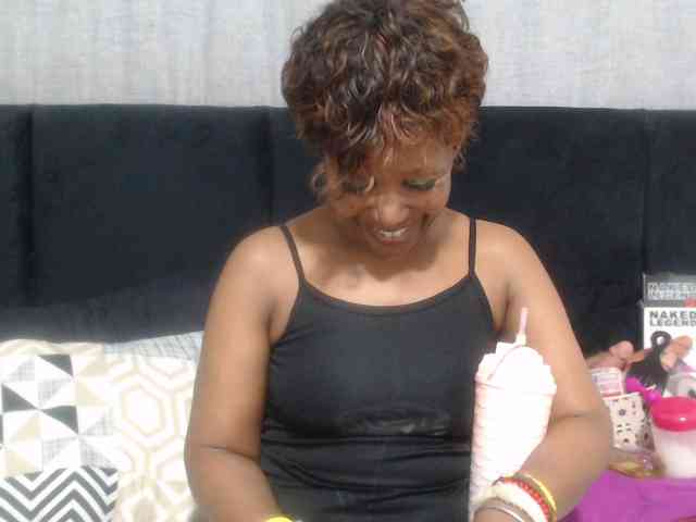 Sheila80 webcam