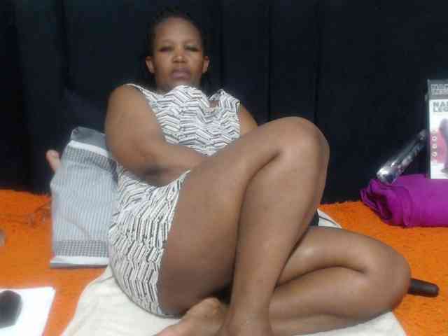 Sheila80 webcam