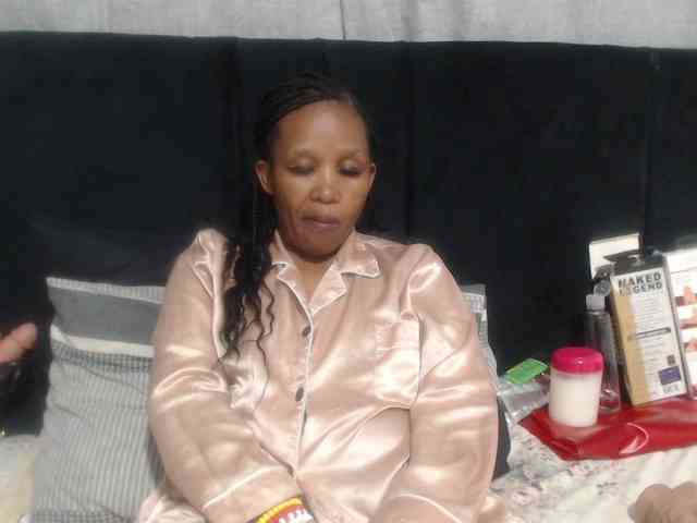 Sheila80 webcam