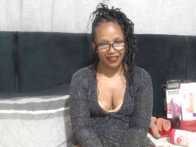 Sheila80 webcam