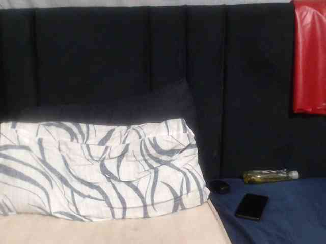 Sheila80 webcam