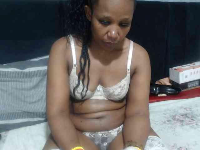 Sheila80 webcam