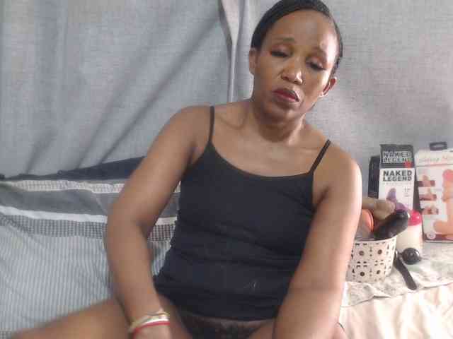 Sheila80 webcam