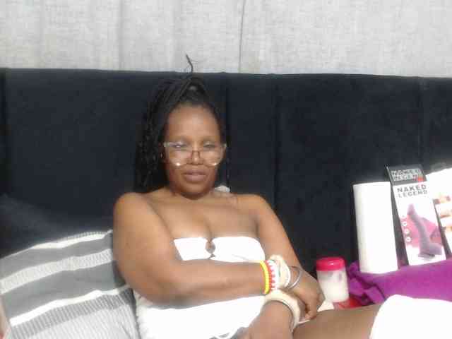 Sheila80 webcam