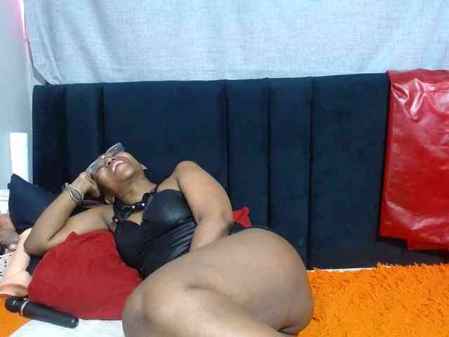 Sheila80 webcam