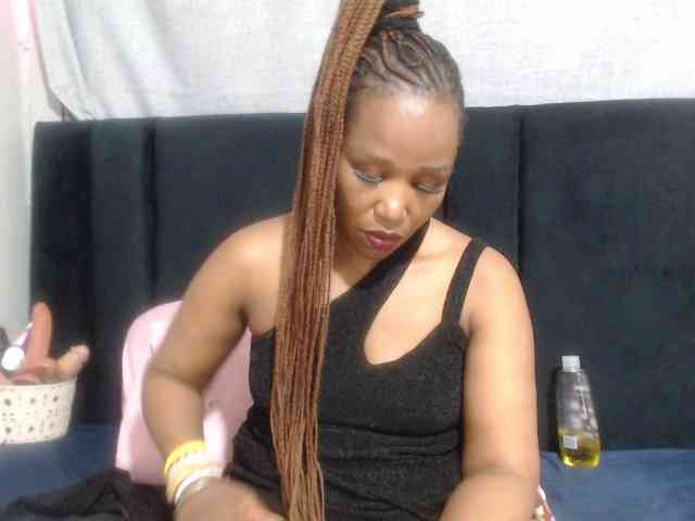 Sheila80 webcam