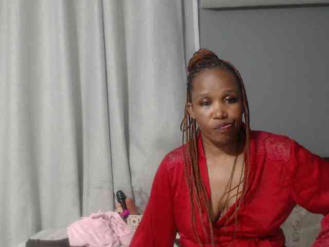 Sheila80 webcam