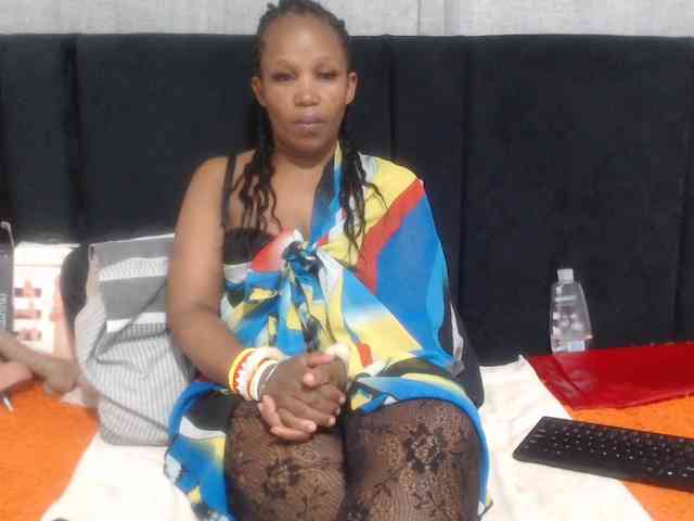 Sheila80 webcam