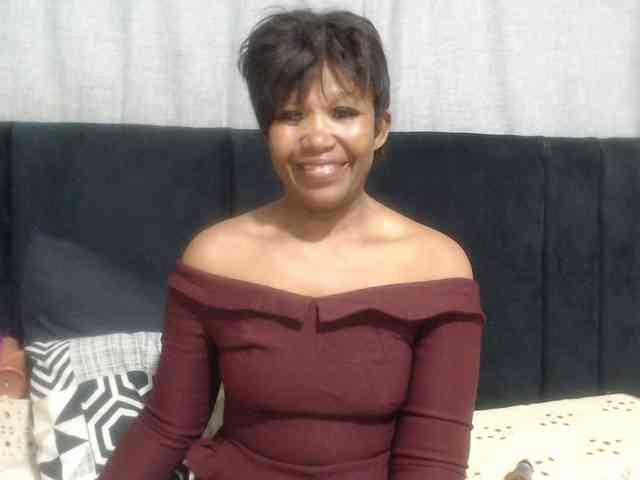 Sheila80 webcam