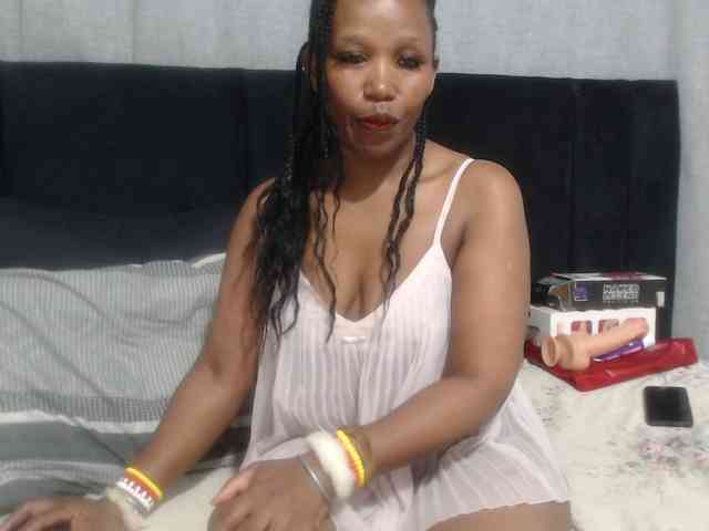 Sheila80 webcam