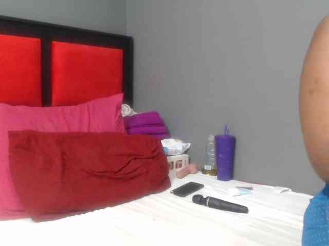 Sheila80 webcam